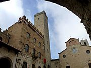 Piazza Duomo, San Gimignano, Italia