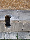 Letrinas del foro, Ostia Antica, Italia