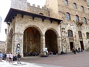 Piazza Duomo, San Gimignano, Italia