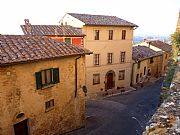 Via Talosa, Montepulciano, Italia