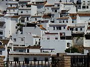 Paseo del Muro , Mijas, España