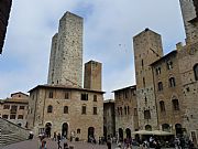 Piazza Duomo, San Gimignano, Italia