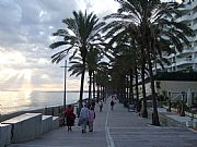 Paseo Maritimo Duque de Ahumada, Marbella, España