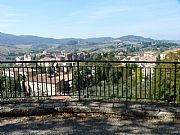 Via dei Fossi, San Gimignano, Italia