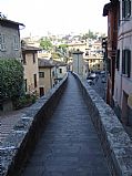 Via Acquedotto, Perugia, Italia