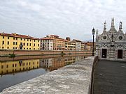 Ponte Solferino, Pisa, Italia