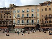 Piazza Il Campo, Siena, Italia