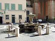 Piazza della Liberta, Castel Gandolfo, Italia