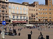 Piazza Il Campo, Siena, Italia