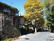 Viale Vittorio Veneto, Volterra, Italia