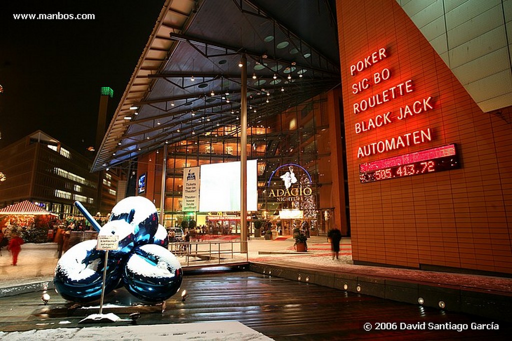 Berlin
Marlene-dietrich-platz
Berlin