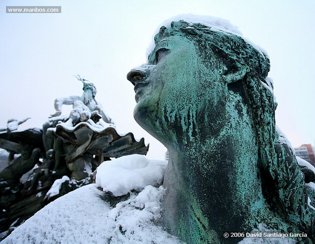 Foto de Berlin, Eptun-brunnen, Alemania - Eptun-brunnen