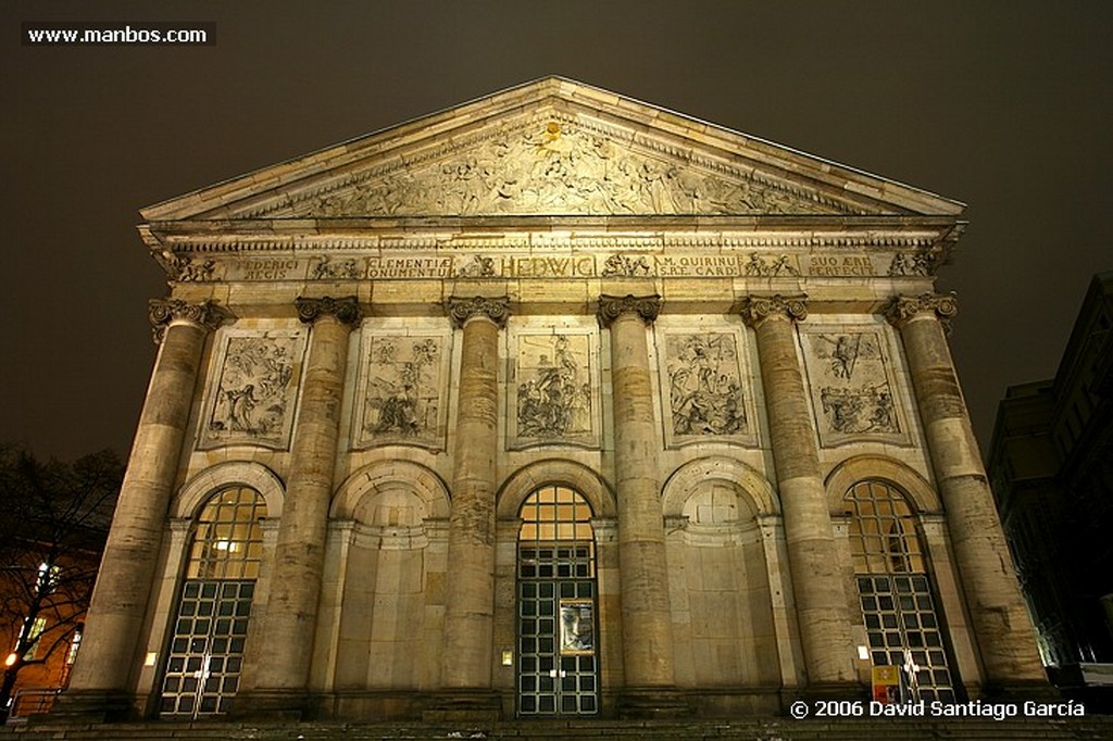 Berlin
Catedral st hedwig
Berlin