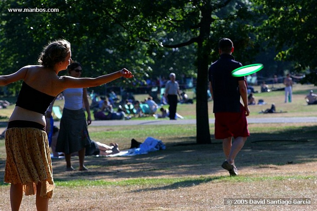 Londres
HYDE PARK. THE SERPENTINE
Londres