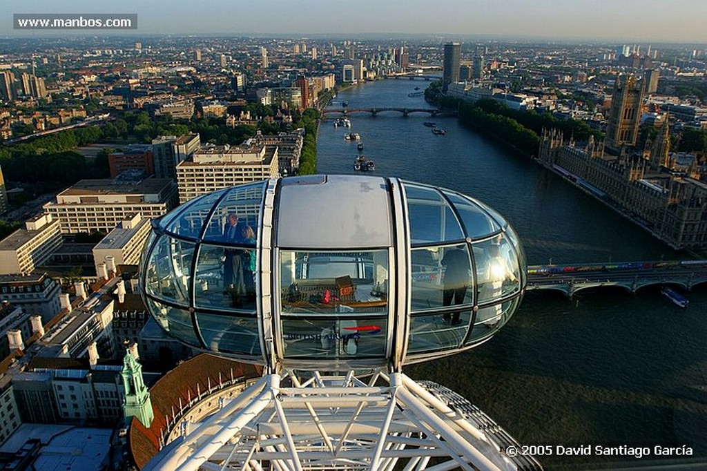 Londres
EYE Y ESTATUA DE DALI
Londres