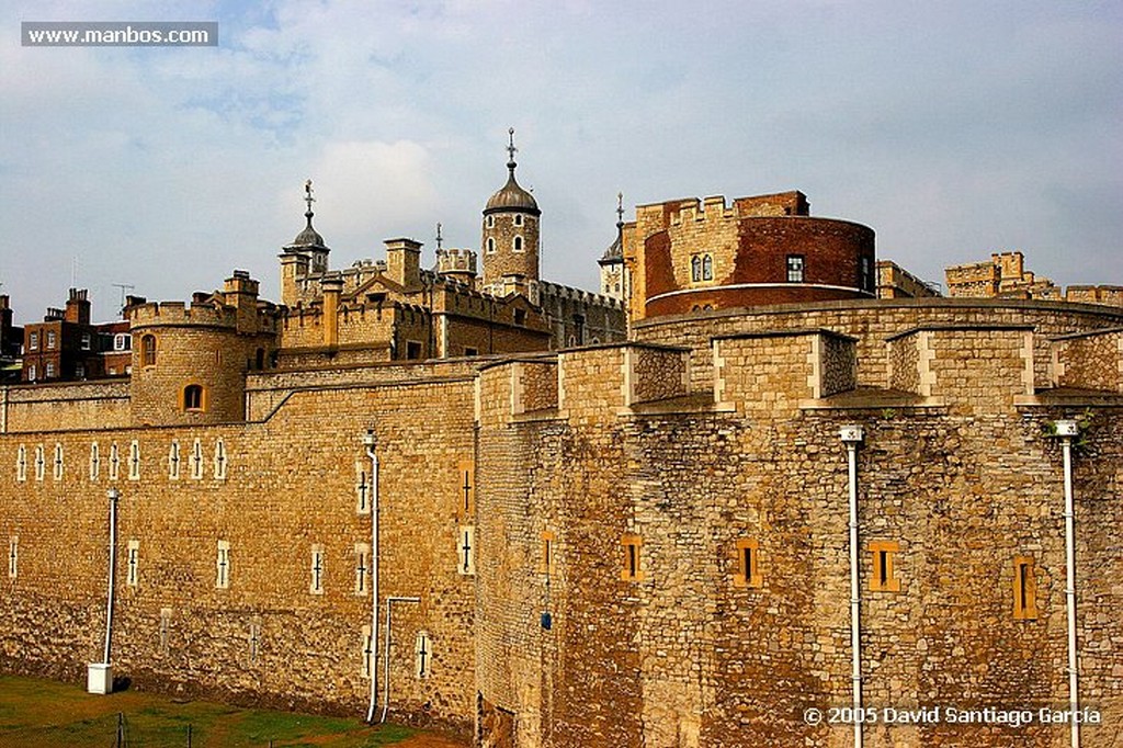 Londres
THE TOWER OF LONDON
Londres