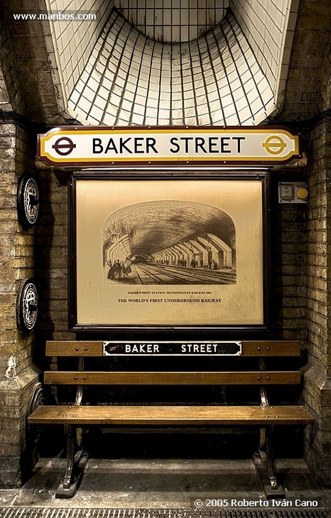 Londres
Estacion Baker  Sherlock Holmes
Londres