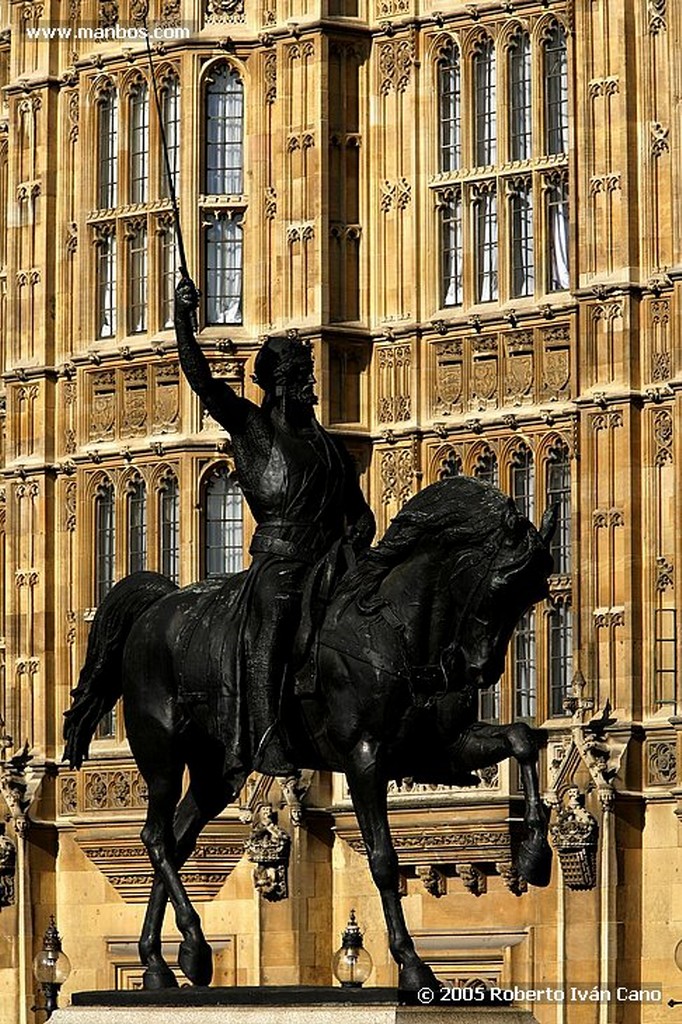 Londres
HOUSES OF  PARLIAMENT
Londres