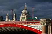 Blackfriars Bridge, Londres, Reino Unido