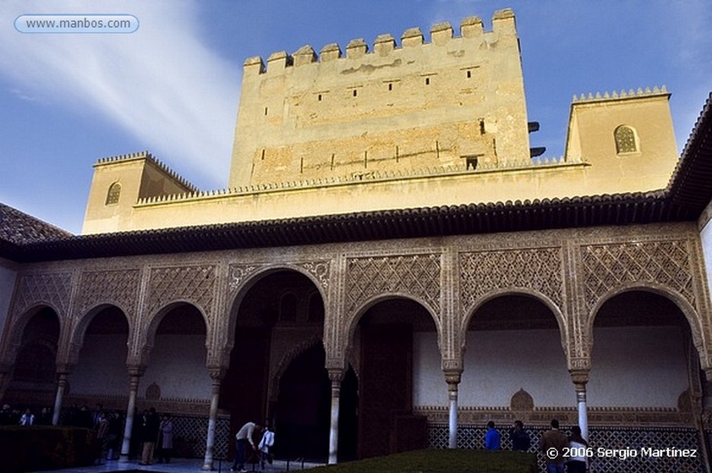 Granada
Contra picado arco ventana
Granada