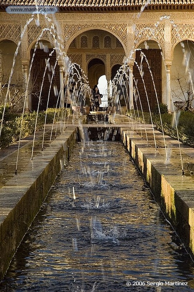 Granada
Patio de los leones division
Granada