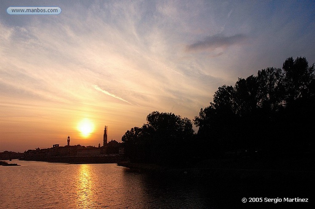 Florencia
atardecer en el rio
Florencia