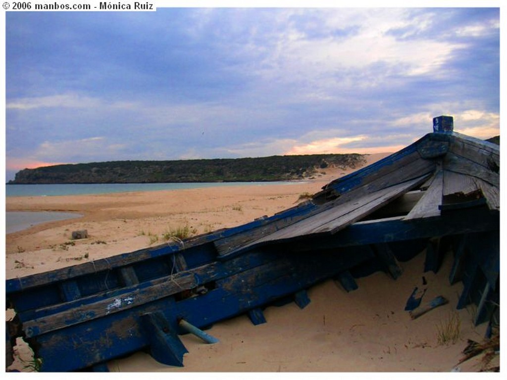 Bolonia
Barca abandonada
Cádiz